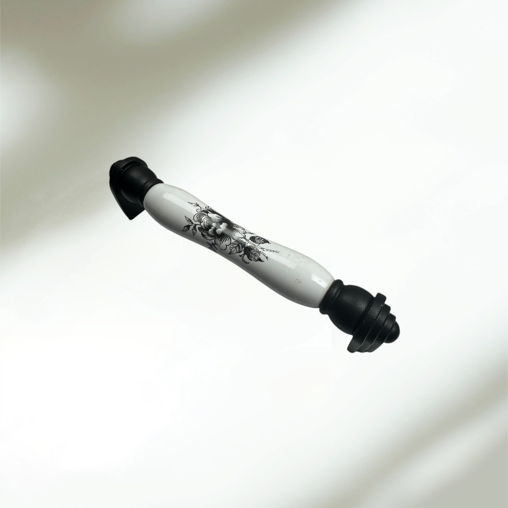 Umut Model 2543 Desen 246 Porselen Çekme Kulplar 128 - 160 mm. Siyah