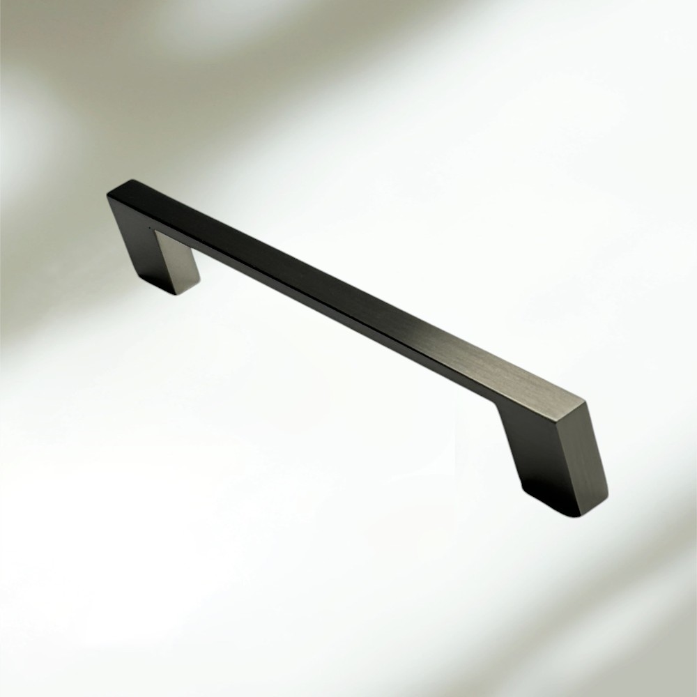 Umut Model 705 Çekme Kulplar 160 - 224 mm. Inox